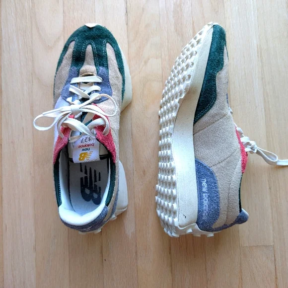 New Balance 327 Men's Night Watch Green and Pink Suede Sneakers (Size 8.5) - Picture 3 of 14